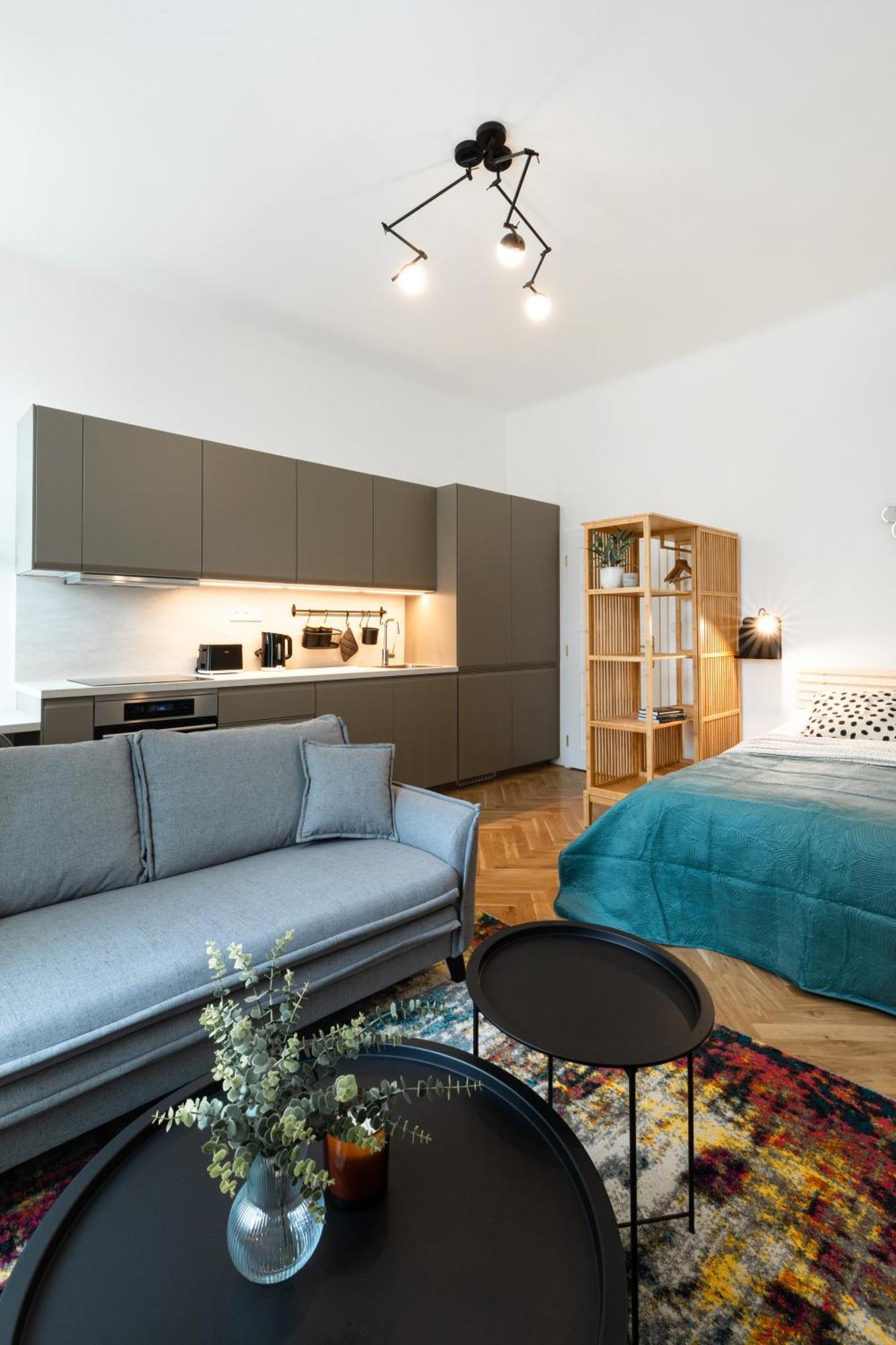 Apartment Sunny In The Center Of Vrsovice